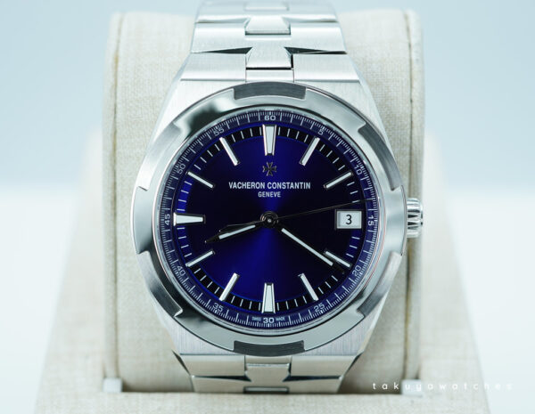 Vacheron CONSTANTIN OVERSEAS 4520V STAINLESS STEEL BLUE DIAL 2024 NEW MODEL FULL SET