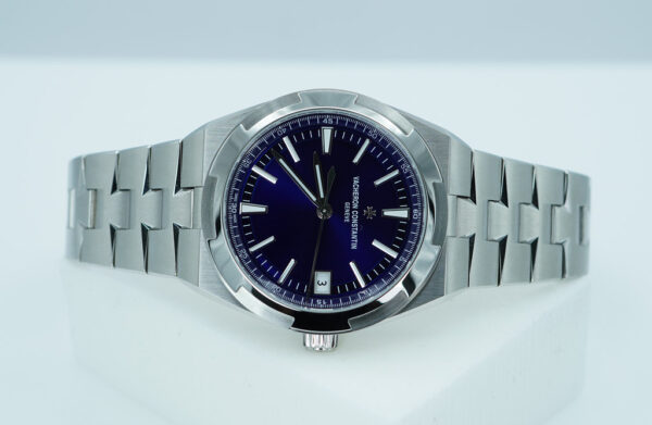 Vacheron CONSTANTIN OVERSEAS 4520V STAINLESS STEEL BLUE DIAL 2024 NEW MODEL FULL SET - Image 9