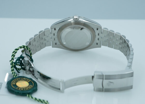 BRAND NEW Rolex 126334 DATEJUST 41 FLUTED BEZEL BLUE DIAMOND DIAL JUBILEE BAND 2025 FULL SET - Image 8