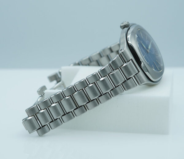 Laurent Ferrier SPORT AUTO TITANIUM BLUE DIAL 2024 WARRANTY FULL SET - Image 6