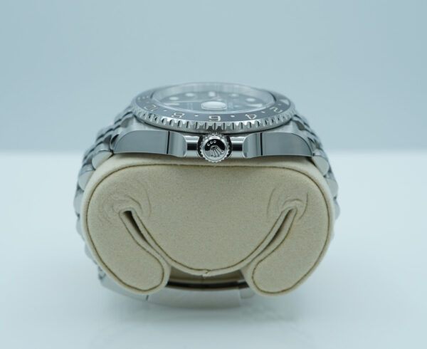 Rolex 126710GRNR GMT MASTER 2 BLACK GREY BEZEL JUBILEE BAND 2025 WARRANTY FULL SET - Image 3