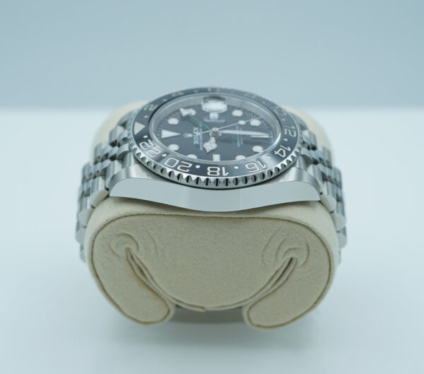 Rolex 126710GRNR GMT MASTER 2 BLACK GREY BEZEL JUBILEE BAND 2025 WARRANTY FULL SET - Image 4