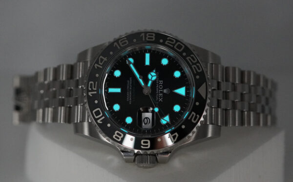 Rolex 126710GRNR GMT MASTER 2 BLACK GREY BEZEL JUBILEE BAND 2025 WARRANTY FULL SET - Image 11