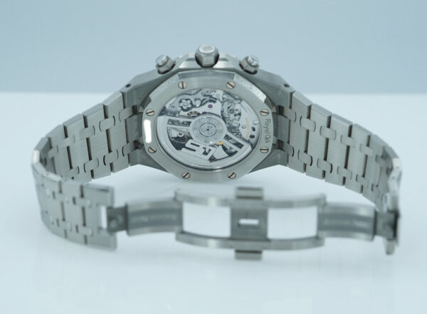 Audemars PIGUET ROYAL OAK CHRONOGRAPH 50TH ANNIVERSARY 26240ST BLUE NUIT DIAL FULL SET - Image 8