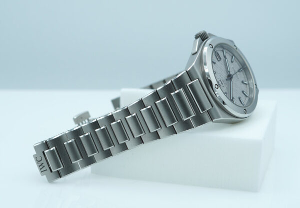 IWC IW328904 INGENIEUR TITANIUM GREY DIAL AUTOMATIC 40MM 2024 FULL SET - Image 6