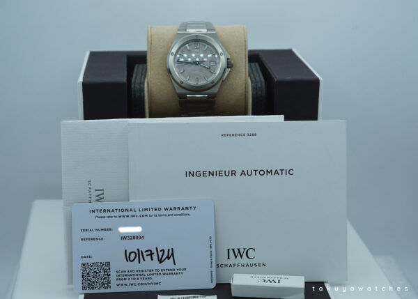 IWC IW328904 INGENIEUR TITANIUM GREY DIAL AUTOMATIC 40MM 2024 FULL SET - Image 2