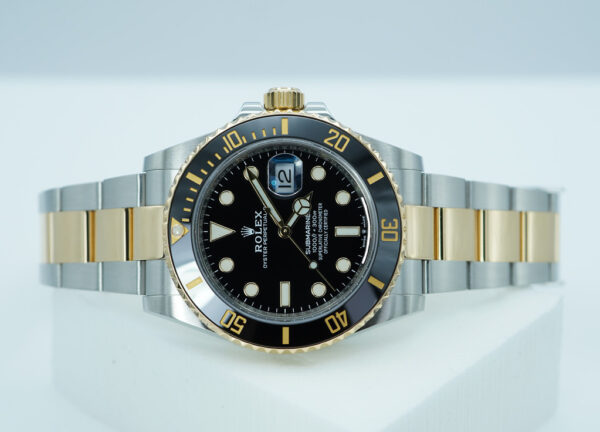 Rolex 126613LN SUBMARINER YELLOW GOLD STEEL BLACK DIAL 2022 WARRANTY FULL SET - Image 10
