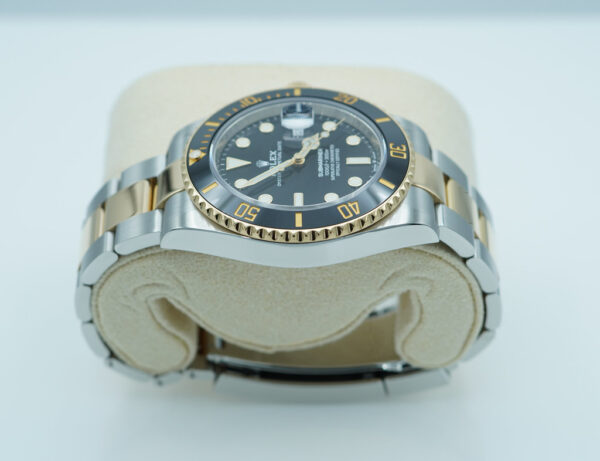 Rolex 126613LN SUBMARINER YELLOW GOLD STEEL BLACK DIAL 2022 WARRANTY FULL SET - Image 4