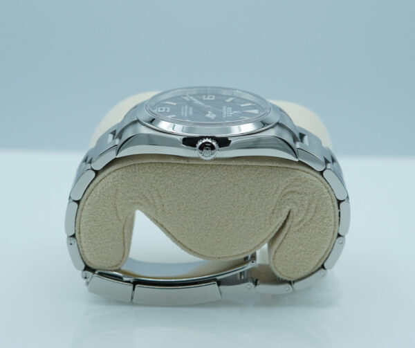 Rolex 214270 EXPLORER FULL LUME DIAL 39MM 2020 FULL SET - Image 4