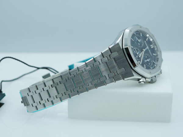 BRAND NEW Audemars PIGUET ROYAL OAK CHRONOGRAPH 26240ST BLUE NUIT DIAL 2025 FULL SET - Image 5