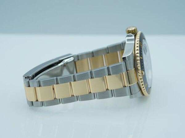 Rolex 126613LN SUBMARINER YELLOW GOLD STEEL BLACK DIAL 2022 WARRANTY FULL SET - Image 6