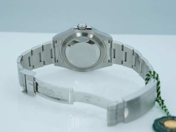 BRAND NEW Rolex 126610LN SUBMARINER DATE 41MM NEW MODEL 2025 FULL SET - Image 8