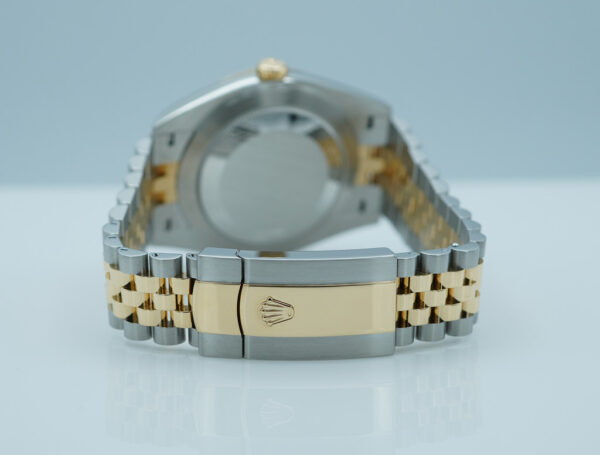 Rolex 126333 DATEJUST 41 YELLOW GOLD STEEL BLACK DIAL JUBILEE 2023 WARRANTY FULL SET - Image 7
