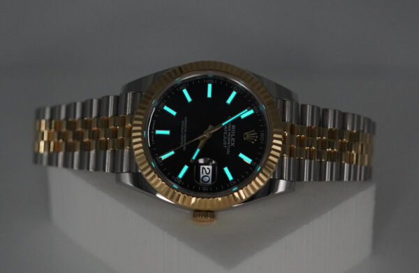 Rolex 126333 DATEJUST 41 YELLOW GOLD STEEL BLACK DIAL JUBILEE 2023 WARRANTY FULL SET - Image 11
