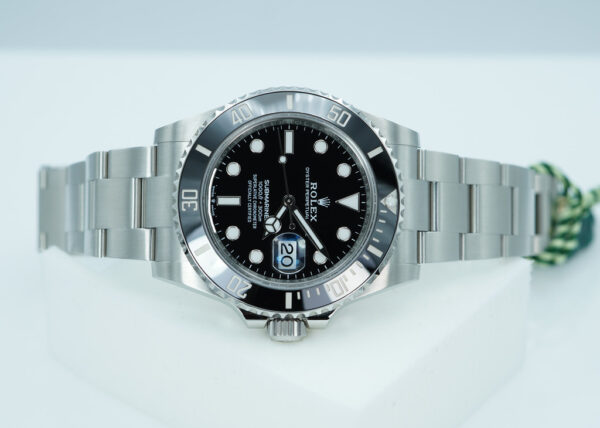 BRAND NEW Rolex 126610LN SUBMARINER DATE 41MM NEW MODEL 2025 FULL SET - Image 9