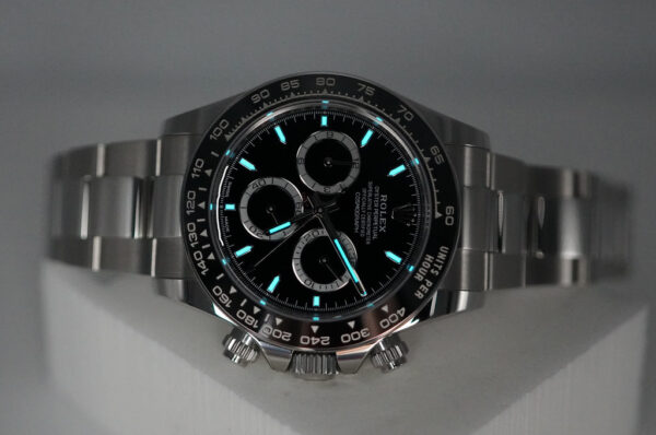 Rolex 126500LN DAYTONA STAINLESS STEEL BLACK DIAL NEW MODEL 2023 FULL SET - Image 11