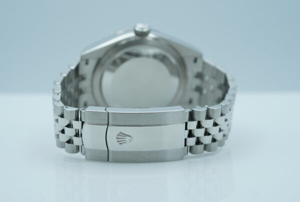 Rolex 326934 SKY-DWELLER BLUE DIAL JUBILEE BAND 2023 WARRANTY FULL SET - Image 7