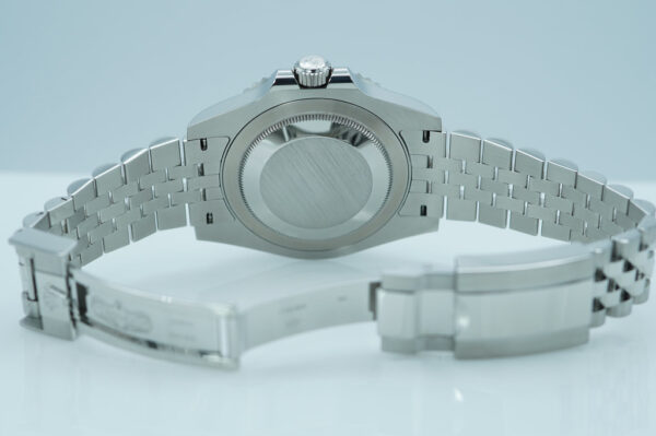 Rolex 126710BLNR GMT MASTER 2 BLACK BLUE BEZEL JUBILEE BAND 2023 FULL SET - Image 8
