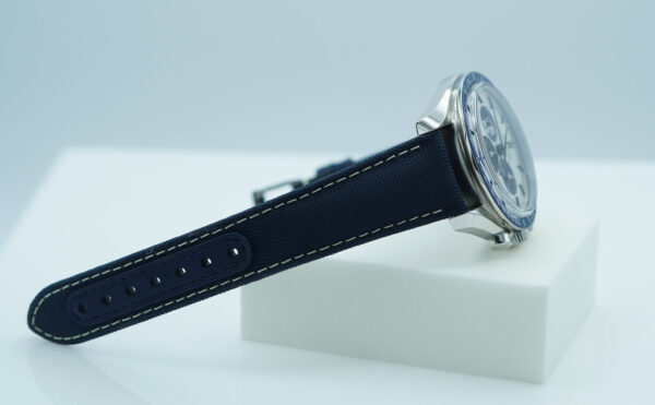 Omega SPEEDMASTER SILVER SNOOPY AWARD 50TH ANNIVERSARY 2024 WARRANTY FULL SET - Image 6