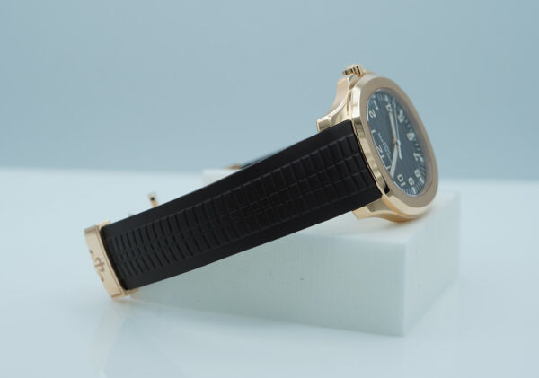 Patek PHILIPPE 5167R AQUANAUT ROSE GOLD BROWN DIAL NEW MOVEMENT 2023 FULL SET - Image 6