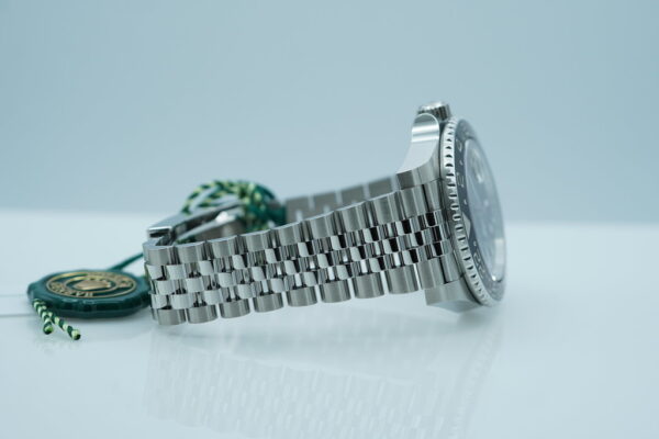 BRAND NEW Rolex 126710GRNR GMT MASTER 2 BLACK GREY BEZEL JUBILEE BAND 2025 FULL SET - Image 6