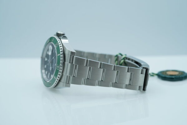 BRAND NEW Rolex 126610LV SUBMARINER 41 GREEN MARK 2 BEZEL BLACK DIAL 2025 FULL SET - Image 6