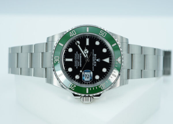 Rolex 126610LV SUBMARINER 41 GREEN MARK 2 BEZEL BLACK DIAL 2024 WARRANTY FULL SET - Image 9