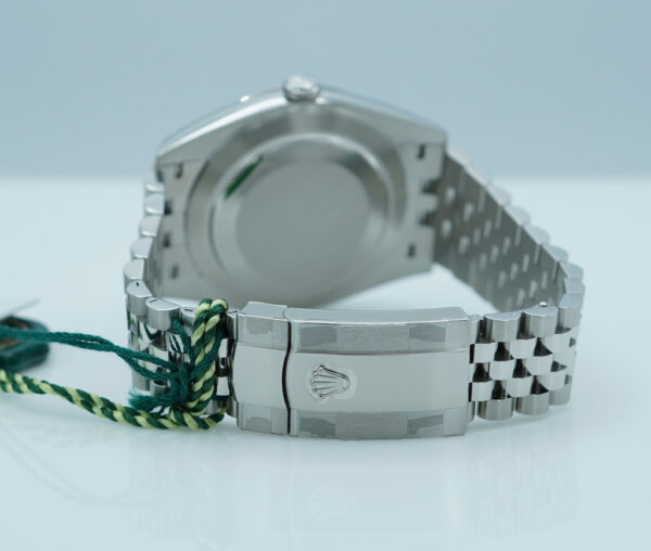 NEW Rolex 126334 DATEJUST 41 FLUTED BEZEL BLACK DIAL JUBILEE BAND 2022 WARRANTY FULL SET - Image 7