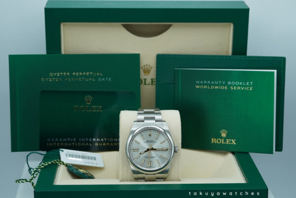 Rolex 124300 OYSTER PERPETUAL 41 SILVER GOLD ACCENTS DIAL 2023 WARRANTY FULL SET - Image 2