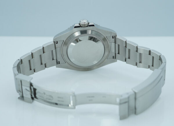 Rolex 126610LV SUBMARINER 41 GREEN MARK 2 BEZEL BLACK DIAL 2024 WARRANTY FULL SET - Image 8