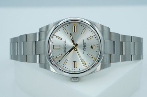Rolex 124300 OYSTER PERPETUAL 41 SILVER GOLD ACCENTS DIAL 2023 WARRANTY FULL SET - Image 9