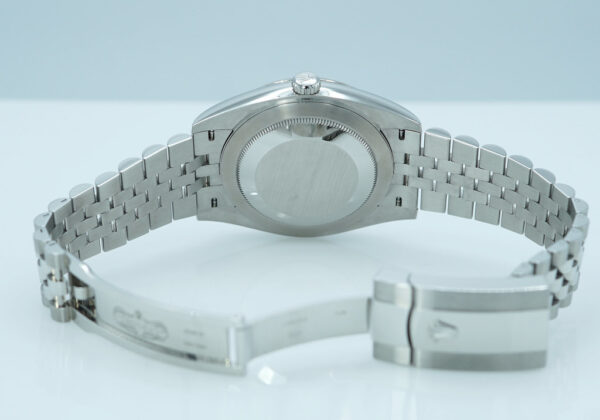 Rolex 126334 DATEJUST 41 FLUTED BEZEL BLUE MOTIF DIAL JUBILEE BAND 2022 FULL SET - Image 8