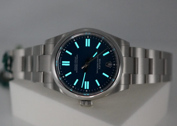 BRAND NEW Rolex 134300 OYSTER PERPETUAL 41 MED BLUE DIAL NEW 2025 MODEL FULL SET - Image 11