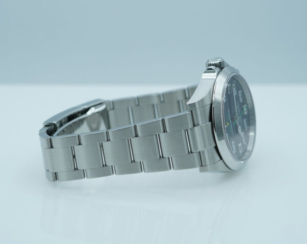 Rolex 126900 AIR KING 40MM NEW MODEL 2023 WARRANTY FULL SET - Image 5