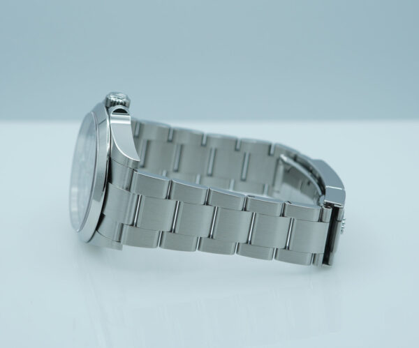 Rolex 126900 AIR KING 40MM NEW MODEL 2023 WARRANTY FULL SET - Image 6