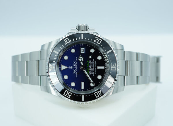 Rolex 136660 DEEPSEA D BLUE DIAL JAMES CAMERON 2024 WARRANTY FULL SET - Image 10