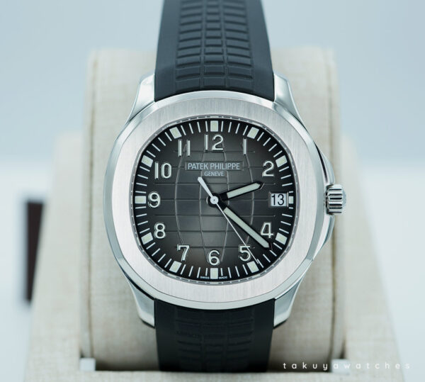 Patek PHILIPPE 5167A AQUANAUT STAINLESS STEEL SERVICED WARRANTY FULL SET