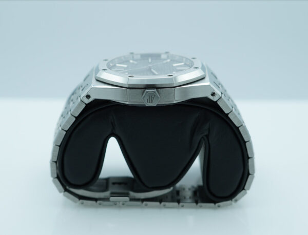 Audemars PIGUET ROYAL OAK 15510ST STAINLESS STEEL GREY DIAL 2024 WARRANTY FULL SET - Image 4
