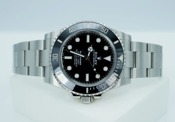 Rolex 124060 SUBMARINER NO DATE 41 NEW MODEL 2025 WARRANTY FULL SET - Image 9