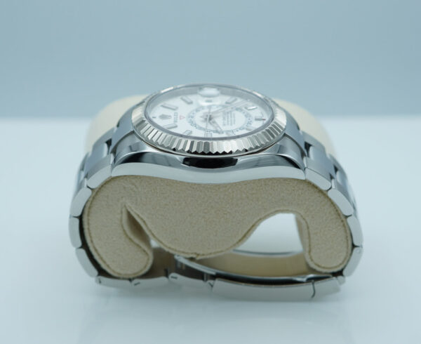 Rolex 336934 SKY-DWELLER WHITE DIAL OYSTER BAND NEW MODEL 2024 FULL SET - Image 3