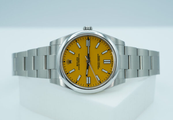 Rolex 124300 OYSTER PERPETUAL 41 YELLOW DIAL 2021 FULL SET - Image 10