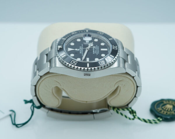 BRAND NEW Rolex 126610LN SUBMARINER DATE 41MM NEW MODEL 2025 WARRANTY FULL SET - Image 4