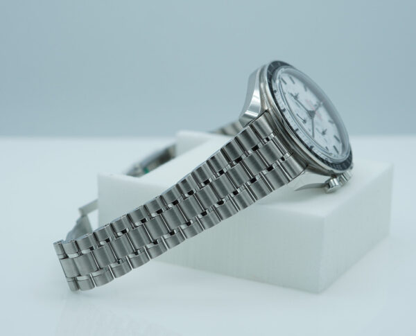 Omega SPEEDMASTER MOONWATCH 3861 WHITE DIAL 2024 EXTRA STRAP FULL SET - Image 6
