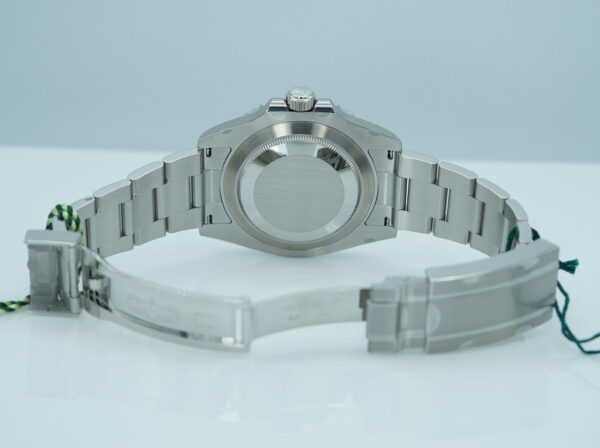 BRAND NEW Rolex 126610LN SUBMARINER DATE 41MM NEW MODEL 2025 WARRANTY FULL SET - Image 8