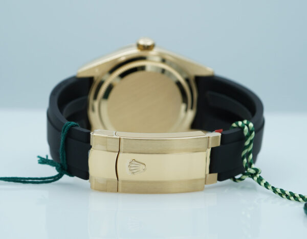 BRAND NEW Rolex 336238 SKY-DWELLER YELLOW GOLD GREEN DIAL OYSTERFLEX NEW MODEL 2025 - Image 7