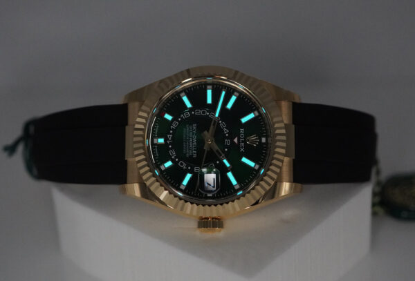 BRAND NEW Rolex 336238 SKY-DWELLER YELLOW GOLD GREEN DIAL OYSTERFLEX NEW MODEL 2025 - Image 11