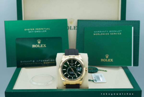 BRAND NEW Rolex 336238 SKY-DWELLER YELLOW GOLD GREEN DIAL OYSTERFLEX NEW MODEL 2025 - Image 2