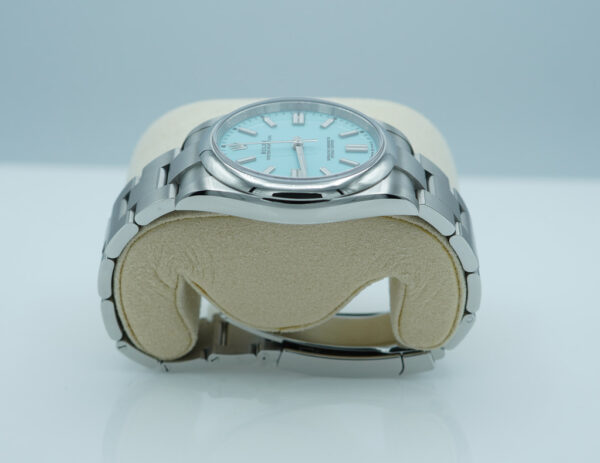 Rolex 124300 OYSTER PERPETUAL 41 TURQUOISE BLUE DIAL 2020 FULL SET - Image 4