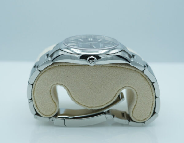 Rolex 124300 OYSTER PERPETUAL 41 BLACK DIAL 2022 WARRANTY FULL SET - Image 4