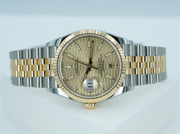 Rolex 126233 DATEJUST 36 18K GOLD STEEL GOLDEN MOTIF DIAL JUBILEE 2023 FULL SET - Image 9